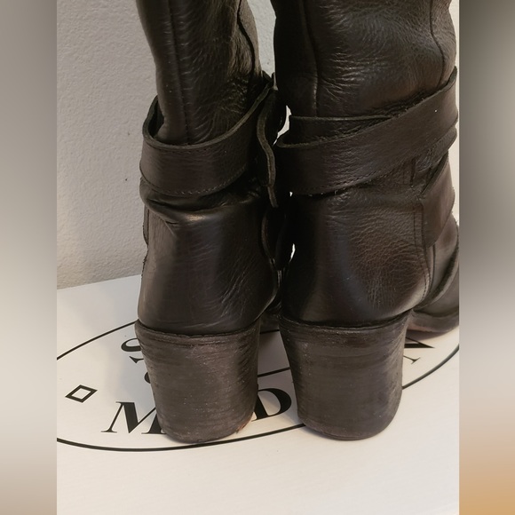 Steve Madden Bruce Black Leather Knee High Boots 9 Buckle and Strapping Detail - Picture 4 of 10